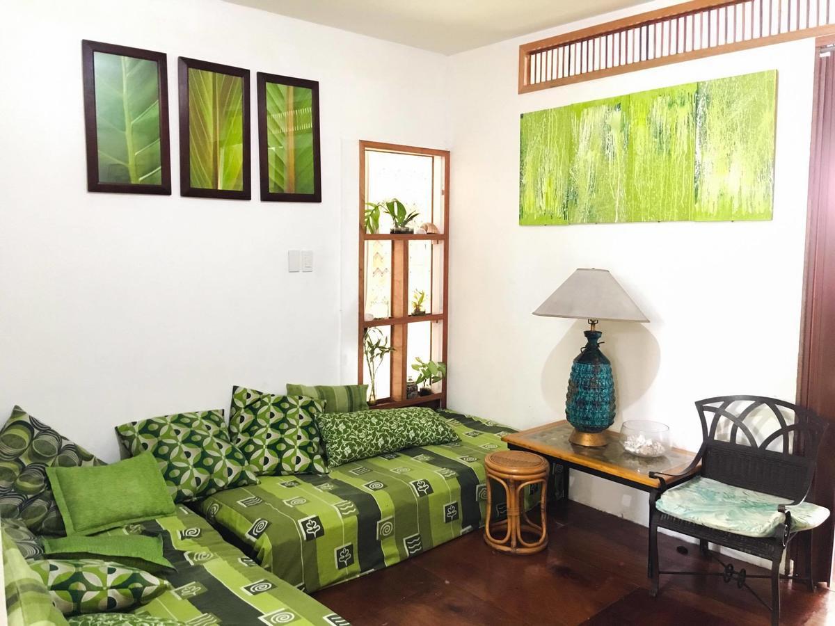 Humble Hut Hostel Manila Ngoại thất bức ảnh