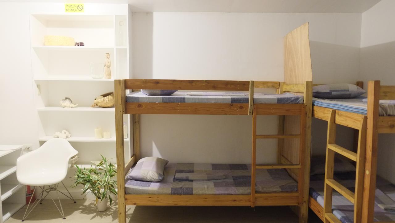 Humble Hut Hostel Manila Ngoại thất bức ảnh