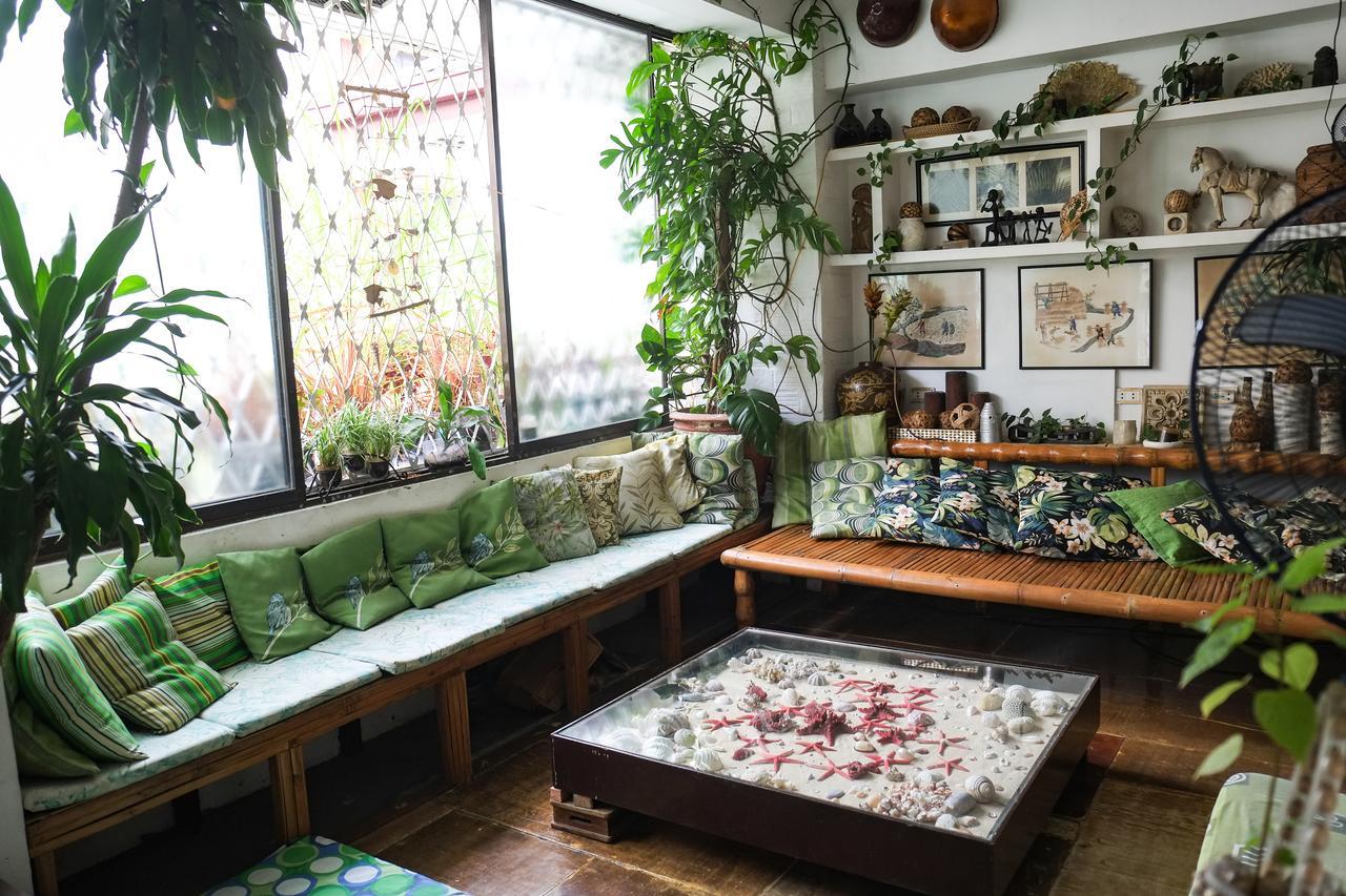 Humble Hut Hostel Manila Ngoại thất bức ảnh